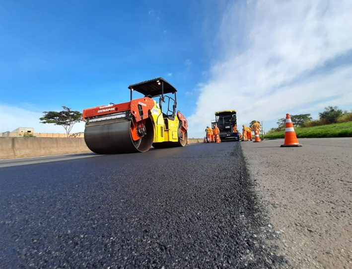 Pavimentação com plástico descartado: tecnologia aplica em rodovias