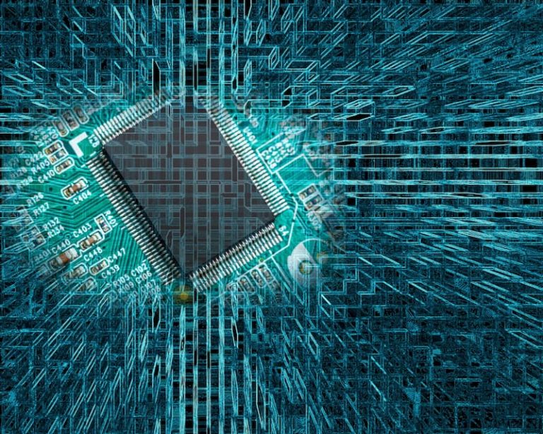 Interconexões de chips: Intel Foundry apresenta avanços