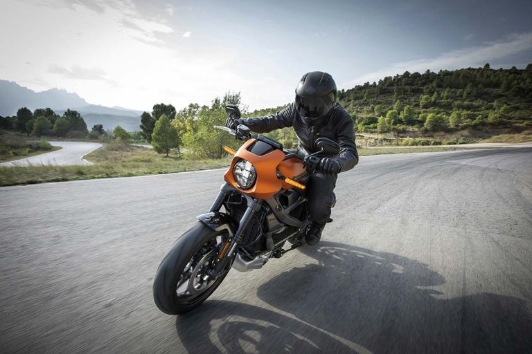 Rodrigo Borges Torrealba (MotoX) comenta a revolução das duas rodas no Brasil